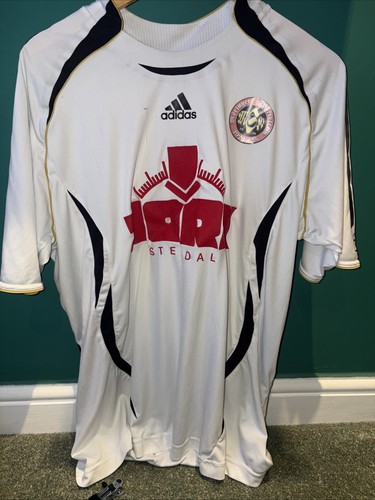 Random german football team - german,