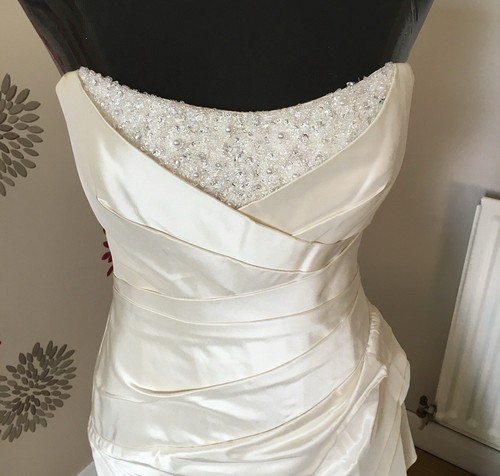 Suzanne neville wedding dress - suzanne,