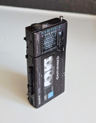 Sony 8000 band stereo - sony,