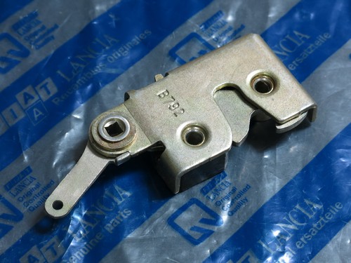 Rear seat clash right fiat - clash,
