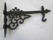 BLACK ANTIQUE CAST IRON ORNATE
