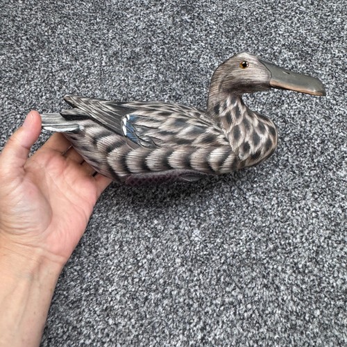 Hand carved wooden - carved, mallard