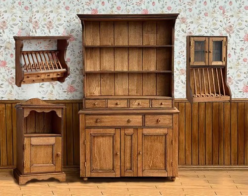Scale dollhouse kitchen - scale,