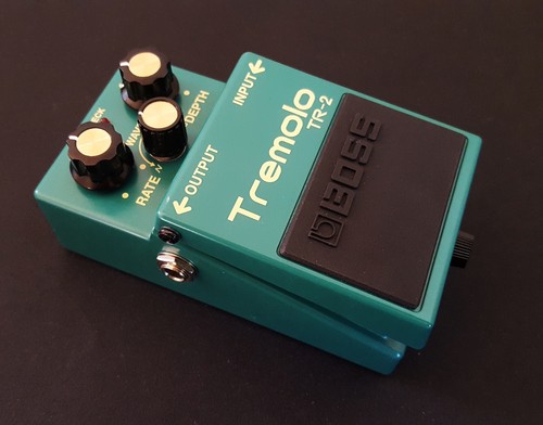 Boss trs tremolo - trs, guitar