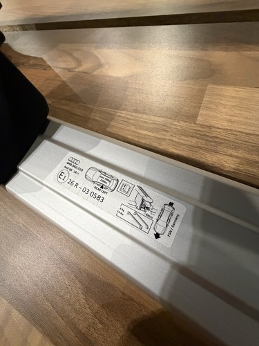 Genuine audi rsq8 - audi, roof
