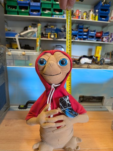Vintage extra terrestrial - vintage,