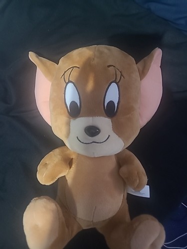 Jerry mouse from - jerry, tom