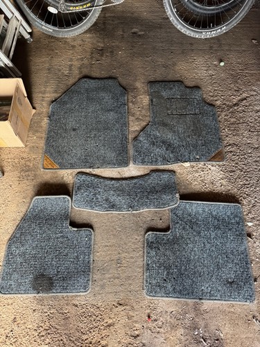 Nissan pulsar gti floor mats - gti-r,