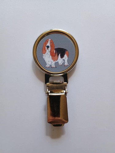 Basset hound dog show - hound, ring