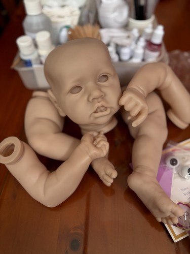 Realistic reborn baby doll - realistic,