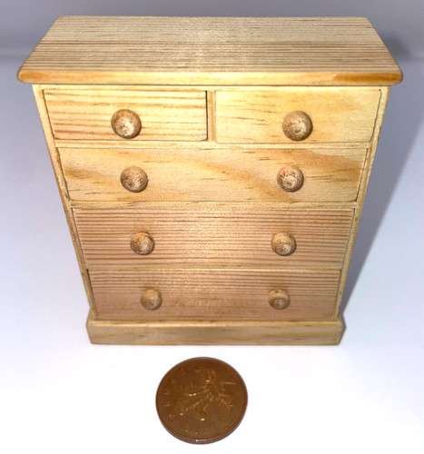 Dolls house chest - of, drawers