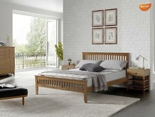 SOLID WOOD BED FRAME SHAKER STYLE OAK SINGLE DOUBLE KINGSIZE MATTRESS OPTION