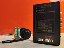 SERVICED Vintage Sony Walkman