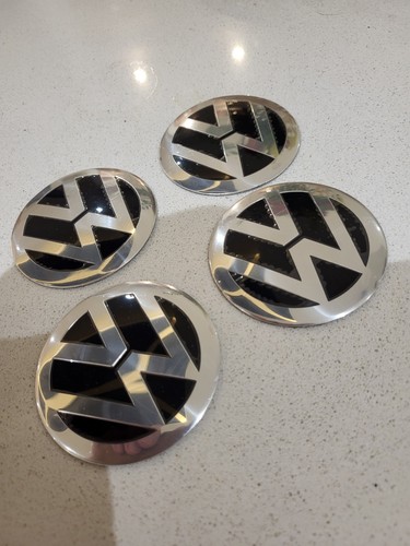 Hub cap badges - cap,