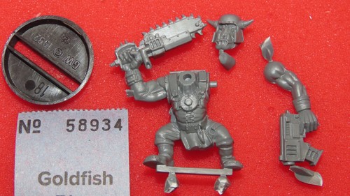 Warhammer 40k ork boy - boy, orks