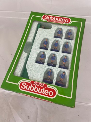 Subbuteo 63000 team - subbuteo,