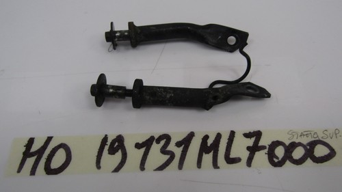 Radiator support bracket