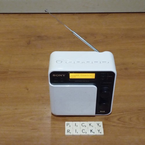 Sony xdr dab digital - dab/fm,