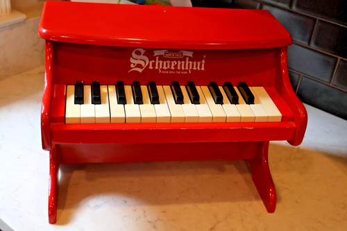 Keys schoenhut red - 25,