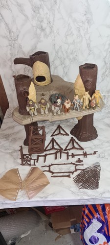Star wars ewok - wars,