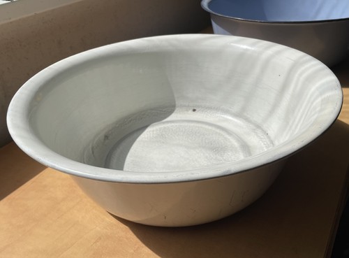 Large vintage white enamel - vintage,