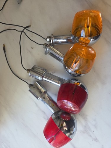 Yamaha rd200 indicators 4 - a, b
