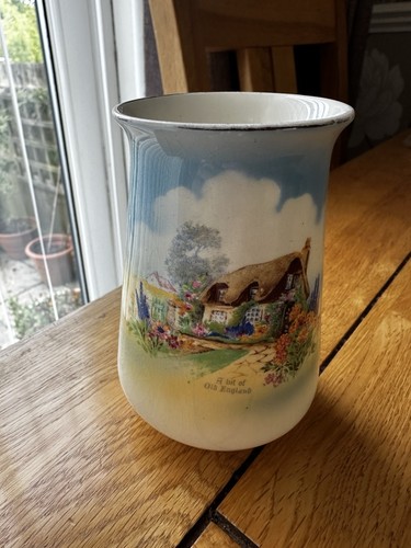 Falcon ware vase bit - a,