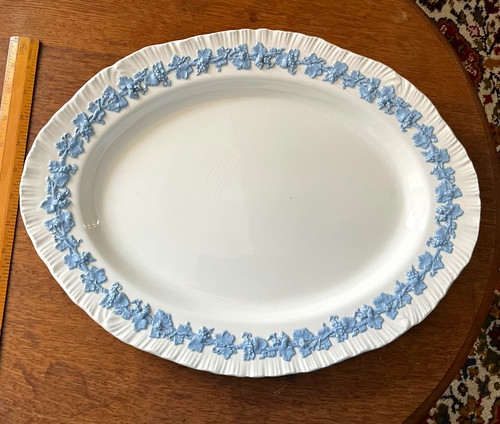 Wedgewood embossed queensware - embossed,