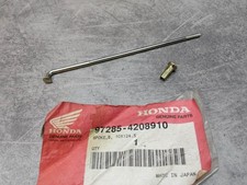 B-spoke with nut 10x124.5 XL50