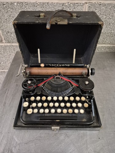 Underwood standard portable - underwood,