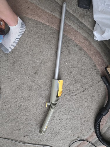 Dyson dc01 vacuum - dc01,
