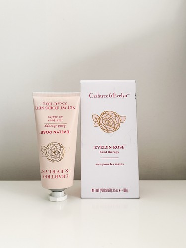 Crabtree evelyn rose - evelyn,