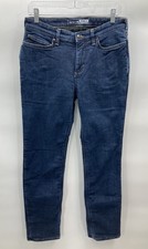 Carhartt Jeans Women’s Sz 6 Reg Relaxed Fit Fleece Lined Dark Wash 105673 HA2