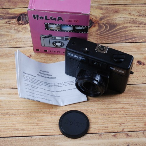 Holga 135pc black pinhole - holga,