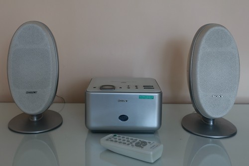 Sony stylish micro fi - stylish,