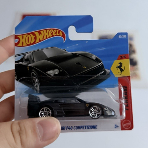 Hot wheels ferrari - hot,