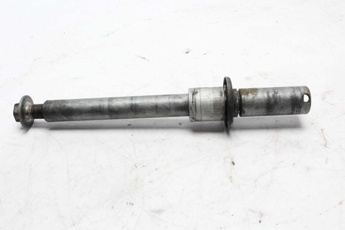 Front axle thru - front,