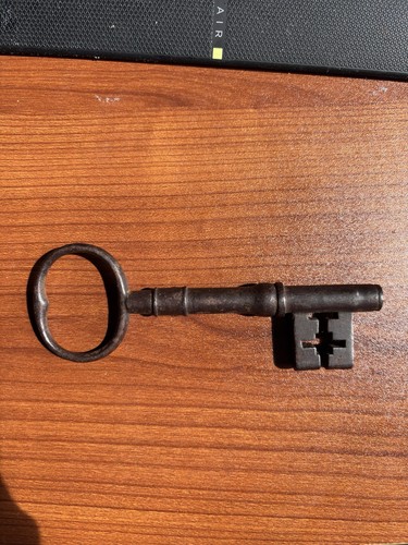 Antique 19thc iron pipe key - iron,