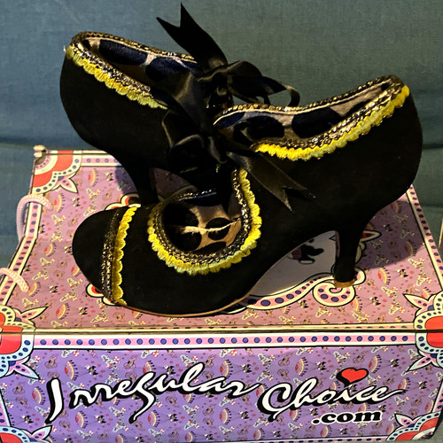 Beautiful irregular choice - irregular,
