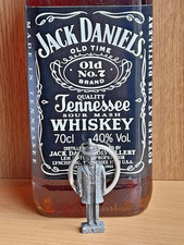 Jack Daniels Old No 7 Tennessee Whiskey Vintage Retro Metal Jack Figure Keyring