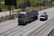 Truck photo Volvo FH tipper