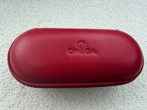 Omega travel case - travel, red