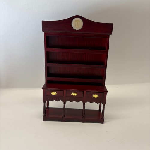 12th scale dolls - scale, house