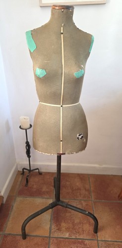 Singer sewing mannequin - singer,