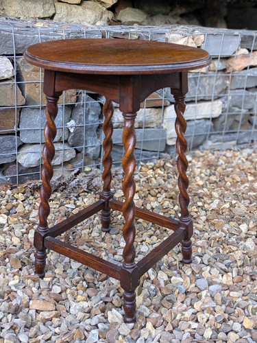 Antique oak round - , twist