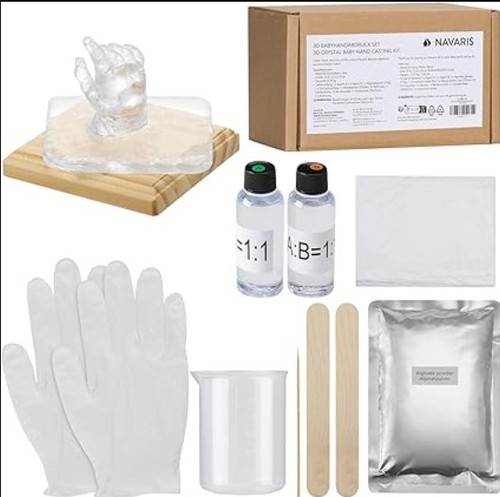 Baby crystal hand casting - 3d,