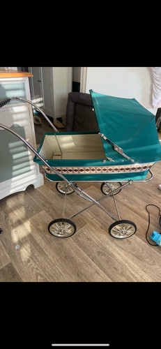 Vintage dolls pram - dolls,