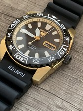 Seiko 5 Sports SRP170K1 divers