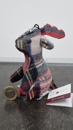 Official dora designs - designs, hare