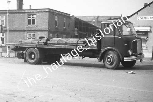 Thh truck photos aec lot - truck,
